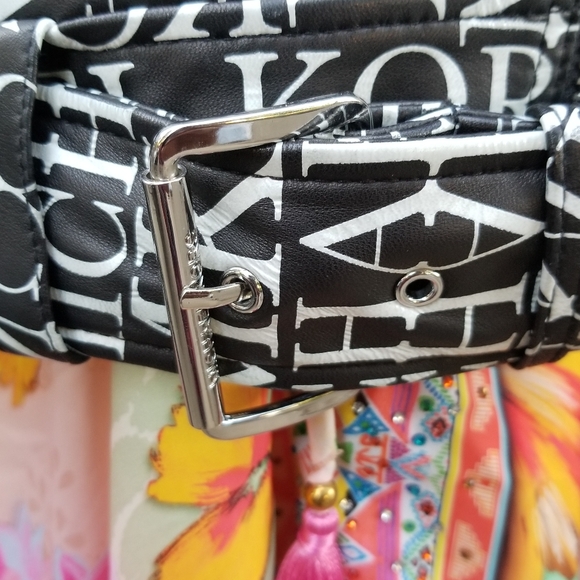 Michael kors Newspaper logo Print Leather jacket Black/white - Picture 16 of 16